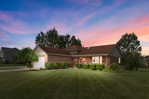 8426 Christopher Dr, Saint John, IN 46373 photo 1
