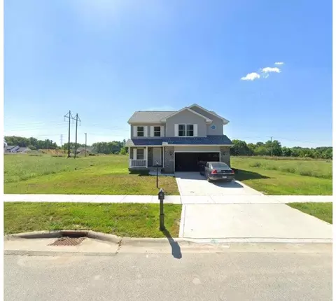 312 Holst Ln, Valparaiso, IN 46385 photo 1