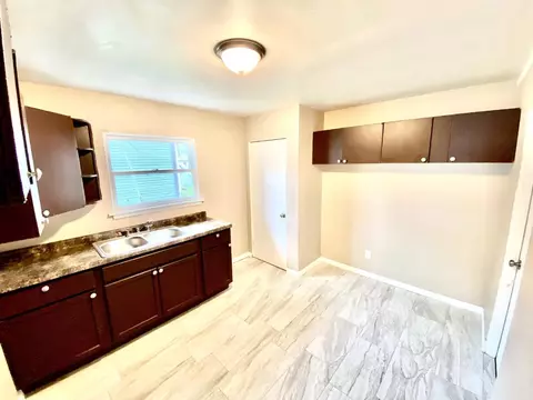 4191 Pierce St, Gary, IN 46408 photo 2