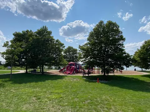 628 Burton Ct, Whiting, IN 46394 photo 33