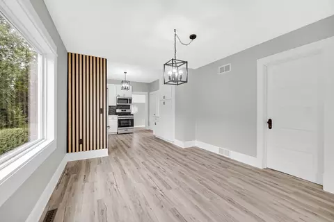 708 E Clark St, Crown Point, IN 46307 photo 7