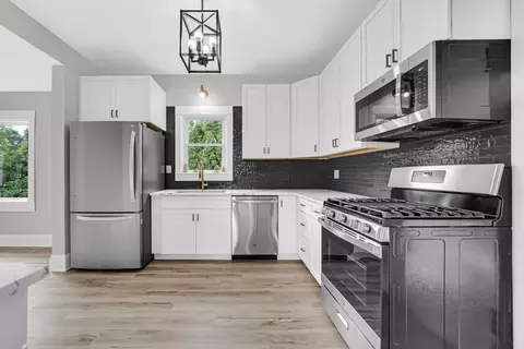 708 E Clark St, Crown Point, IN 46307 photo 9