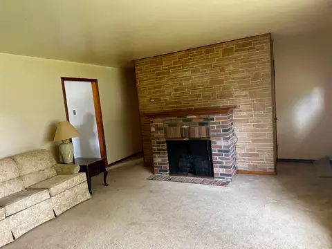 1726 E 46th Ave, Griffith, IN 46319 photo 4