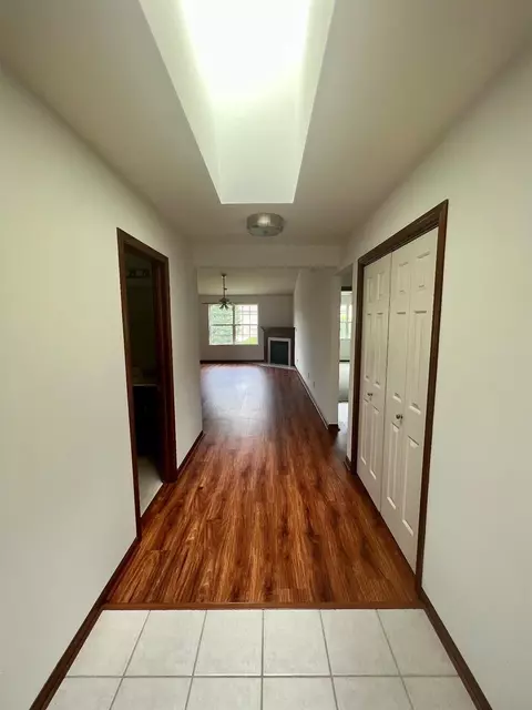 1060 Easy St #D, Crown Point, IN 46307 photo 8