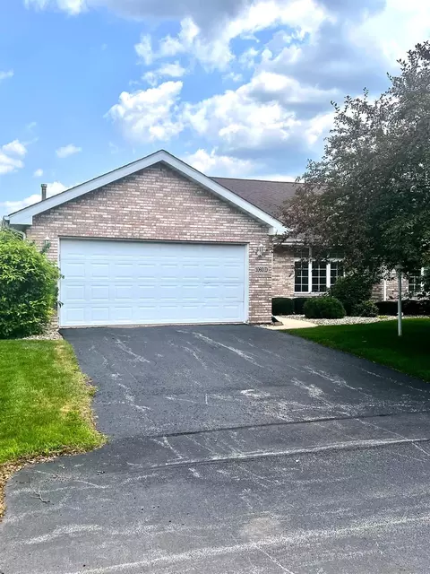 1060 Easy St #D, Crown Point, IN 46307 photo 1