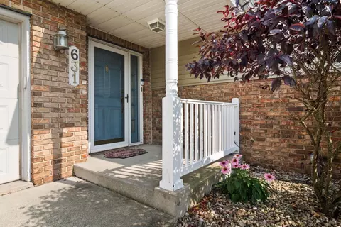 631 Heather Ct, Griffith, IN 46319 photo 2