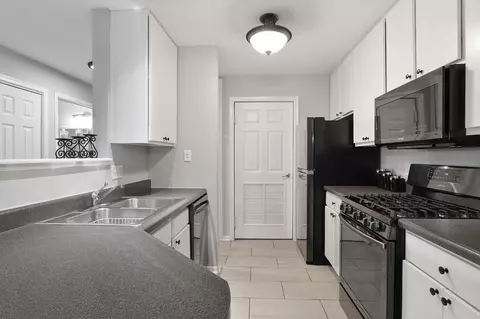 540 Cambridge Ct #2D, Munster, IN 46321 photo 7
