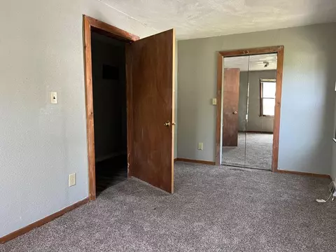 2657 Madison St, Gary, IN 46407 photo 3