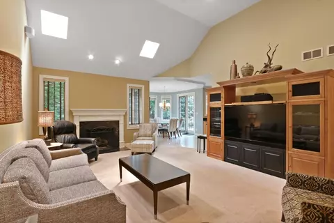 8355 Castle Dr, Munster, IN 46321 photo 8