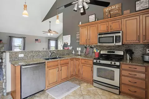14904 Euclid St, Cedar Lake, IN 46303 photo 6
