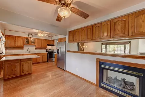 716 211th St, Dyer, IN 46311 photo 9
