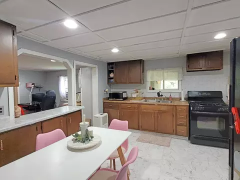 2440 Gerry St, Gary, IN 46406 photo 5