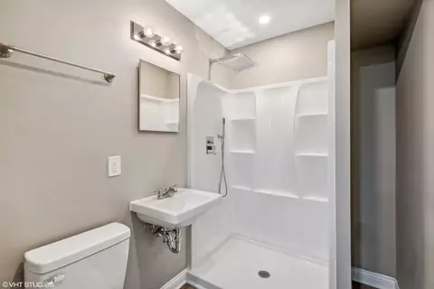 4717 E 10th Ave, Gary, IN 46403 photo 11