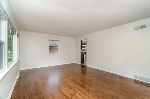 854 N Jay St, Griffith, IN 46319 photo 4