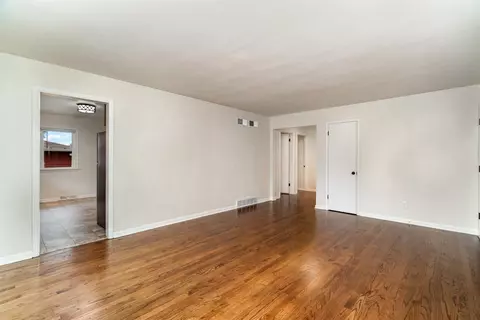 854 N Jay St, Griffith, IN 46319 photo 9