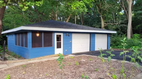 7615 Forest Ave, Gary, IN 46403 photo 4