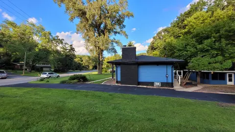 7615 Forest Ave, Gary, IN 46403 photo 2