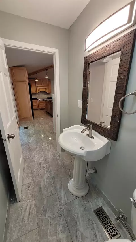 7615 Forest Ave, Gary, IN 46403 photo 44