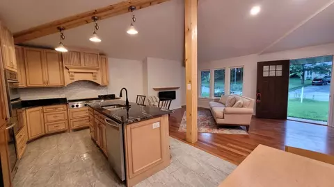 7615 Forest Ave, Gary, IN 46403 photo 10