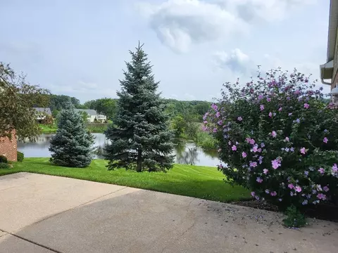 962 Ryan Ct, Crown Point, IN 46307 photo 8