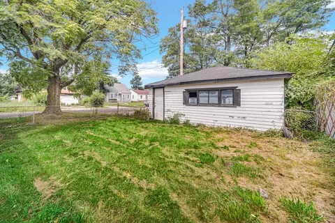 3930 W 11th Ave, Gary, IN 46404 photo 10