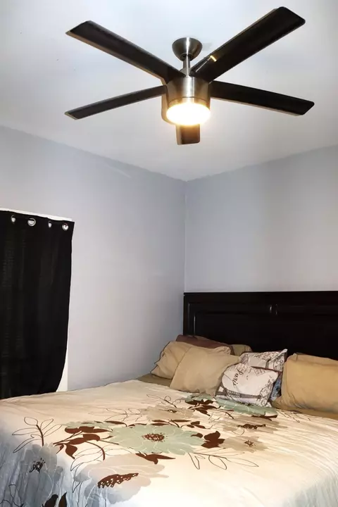 528 Mount St, Gary, IN 46406 photo 16