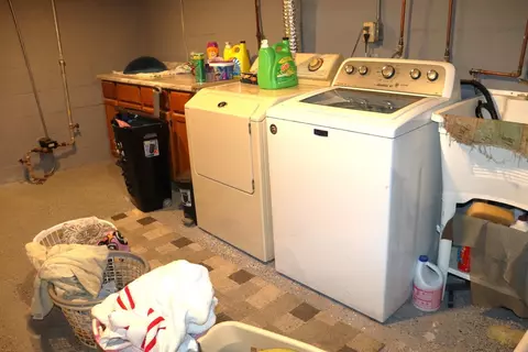 528 Mount St, Gary, IN 46406 photo 23