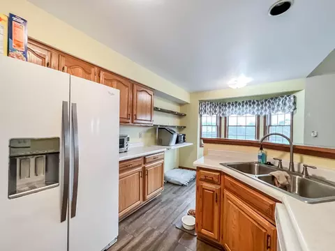 832 Pheasant Dr, Crown Point, IN 46307 photo 7