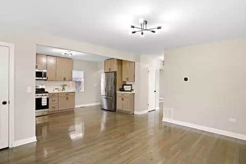 331 Taney St, Gary, IN 46404 photo 5