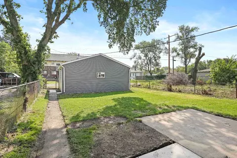 331 Taney St, Gary, IN 46404 photo 18