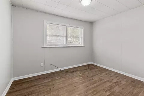 2212 Elm St, Griffith, IN 46319 photo 9
