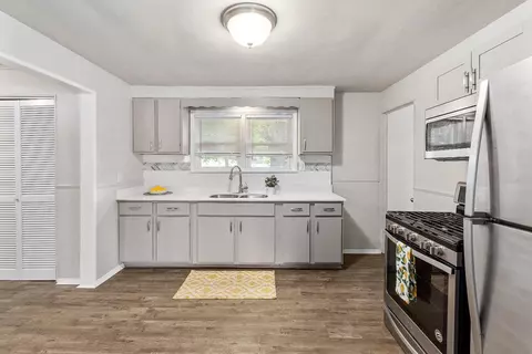 2212 Elm St, Griffith, IN 46319 photo 6