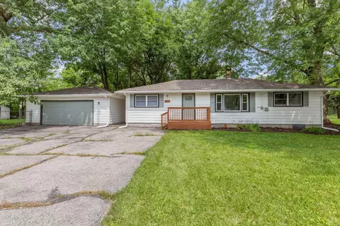 2212 Elm St, Griffith, IN 46319 photo 1