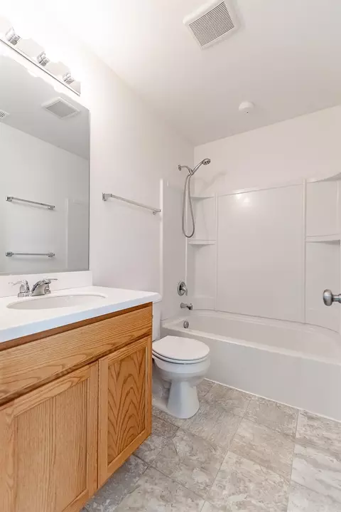 11155 Vermont Cir, Crown Point, IN 46307 photo 13