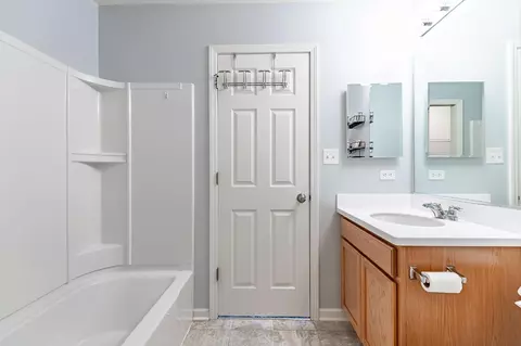 11155 Vermont Cir, Crown Point, IN 46307 photo 11