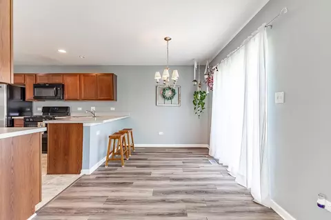 11155 Vermont Cir, Crown Point, IN 46307 photo 6