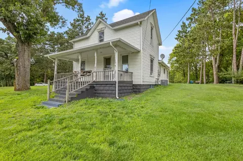 1301 W Culver Rd, Knox, IN 46534 photo 3