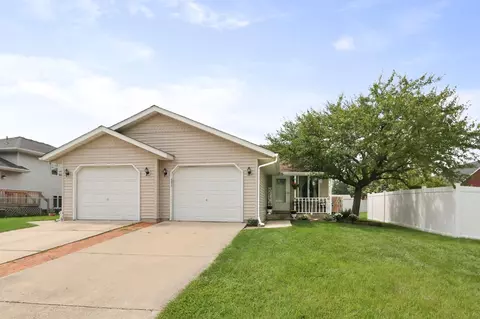 545 Thomas St, Crown Point, IN 46307 photo 1