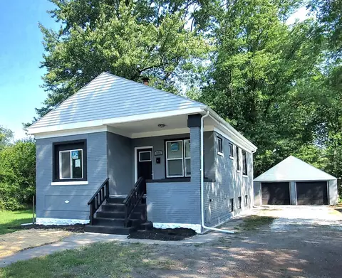 876 E 36th Pl, Gary, IN 46409 photo 1