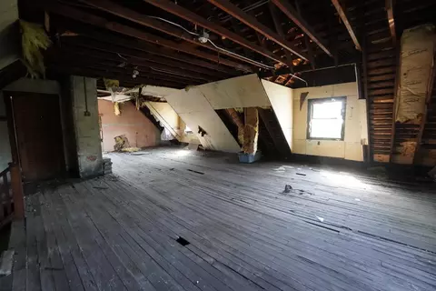 701 Van Buren St, Gary, IN 46402 photo 29