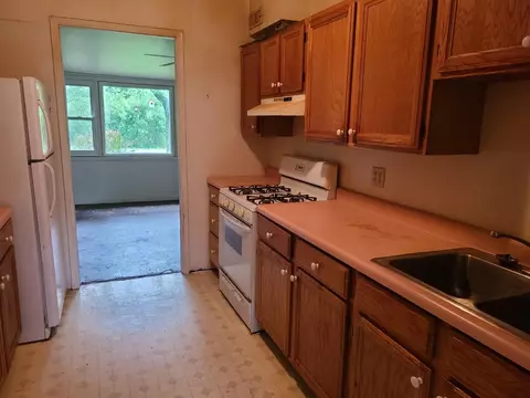 14212 Jay St, Dyer, IN 46311 photo 2