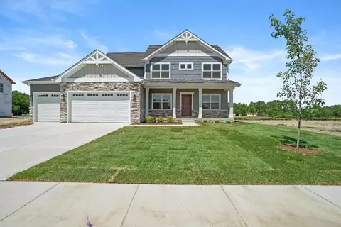 8222 Morning Crest Ct, Saint John, IN 46373