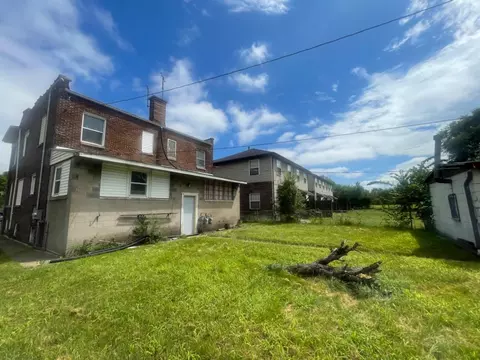 558 Rhode Island St, Gary, IN 46402 photo 5