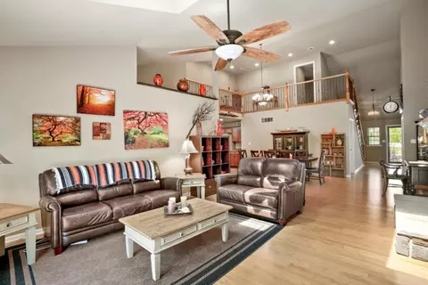 543 Aster Ln, Griffith, IN 46319 photo 23