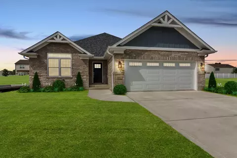 14012 Blue Sky Ct, Saint John, IN 46373 photo 1