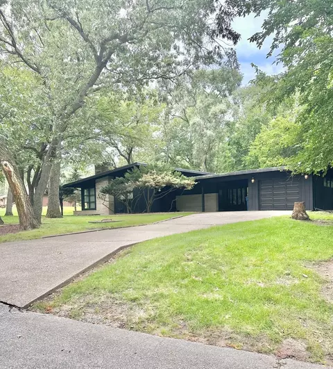 620 N Pike St, Gary, IN 46403 photo 1