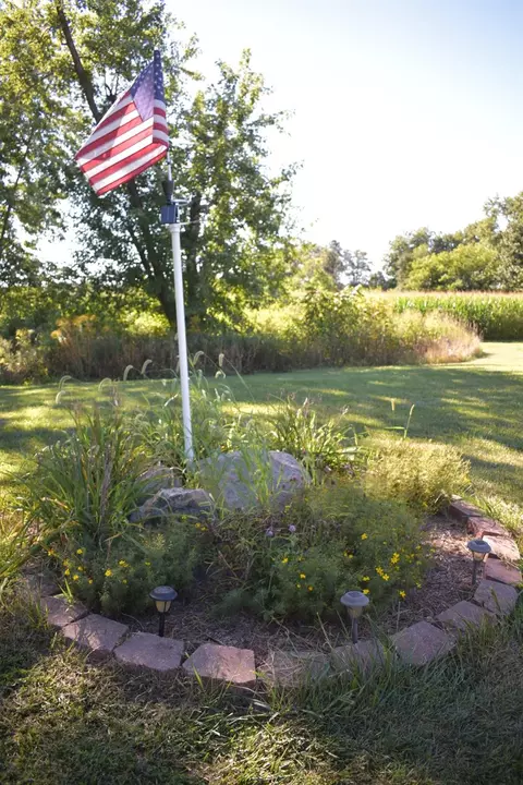 408 S Jefferson St, Hebron, IN 46341 photo 45