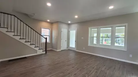 758 Hayes St, Gary, IN 46404 photo 13