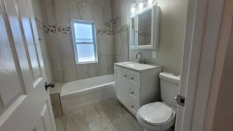 758 Hayes St, Gary, IN 46404 photo 31