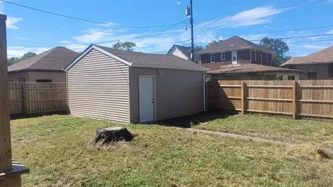 758 Hayes St, Gary, IN 46404 photo 88